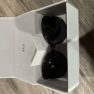Dior | Accessories | Nwot Christian Dior Sunglasses | Poshmark display picture 2